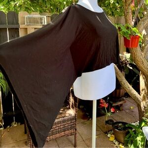 Flowy sleeve crop top